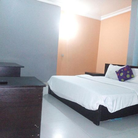 Flamingo Hotel Festac Town Zewnętrze zdjęcie