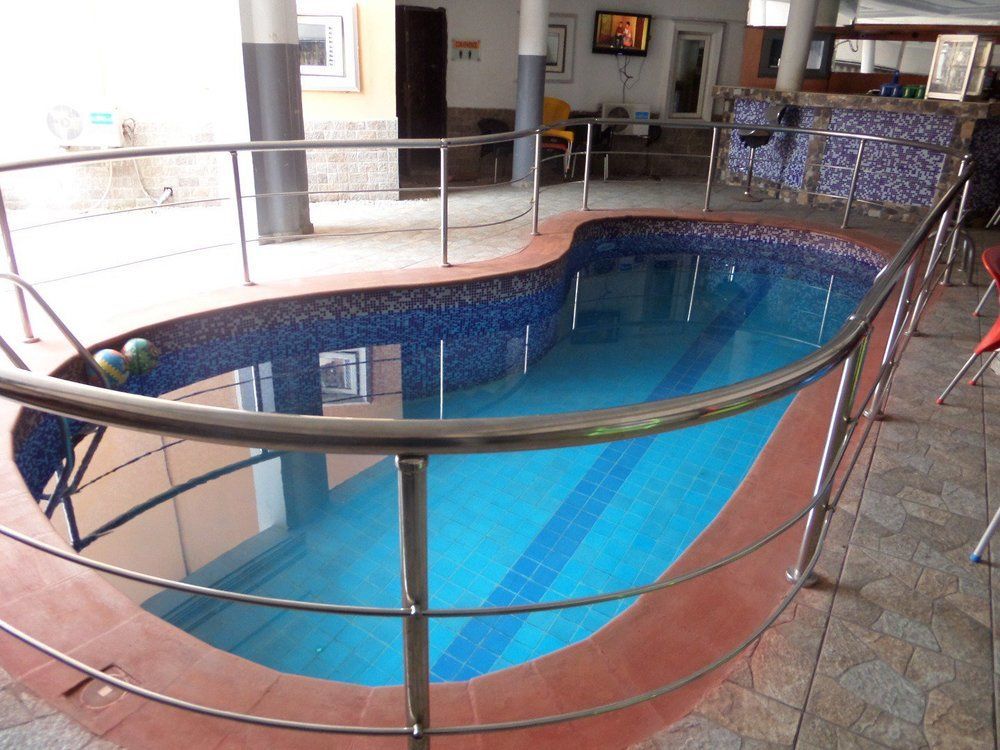 Flamingo Hotel Festac Town Zewnętrze zdjęcie